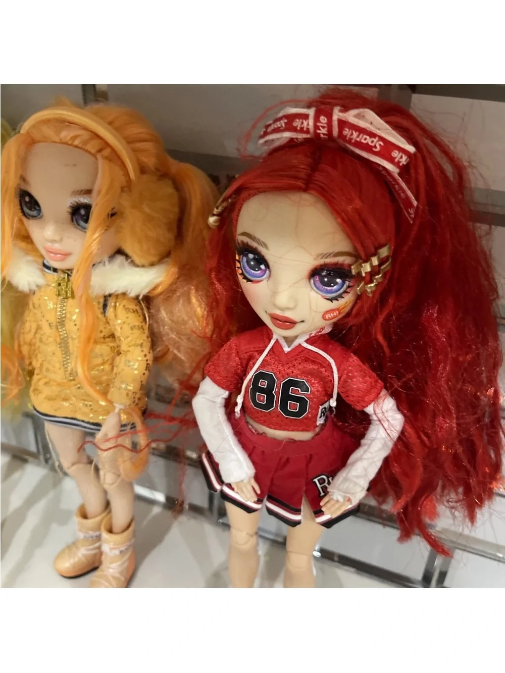 Rainbow High Doll - Cheerleader Sunny Madison Rowan Winter Break GREAT